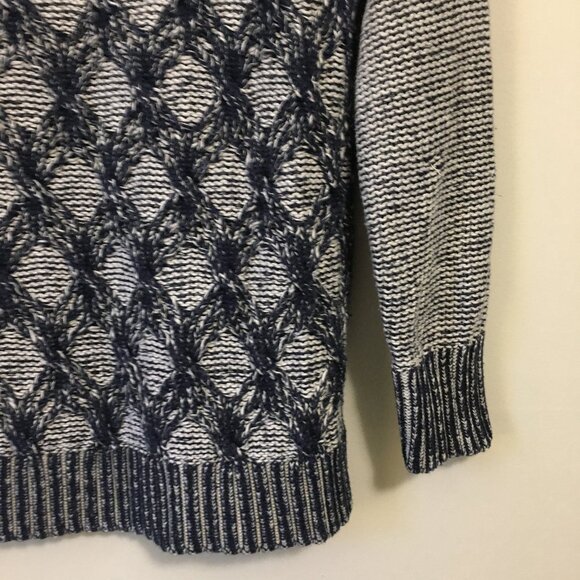 Banana Republic Cable Knit Cropped 3/4 Sleeve Sweater Top - Picture 6 of 13